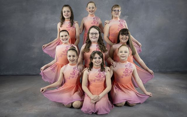 Competitive contemporary team